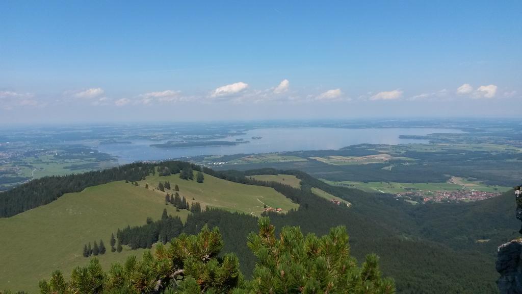 Chiemsee Beachhouse Apartment 베르나우암히엠지 외부 사진